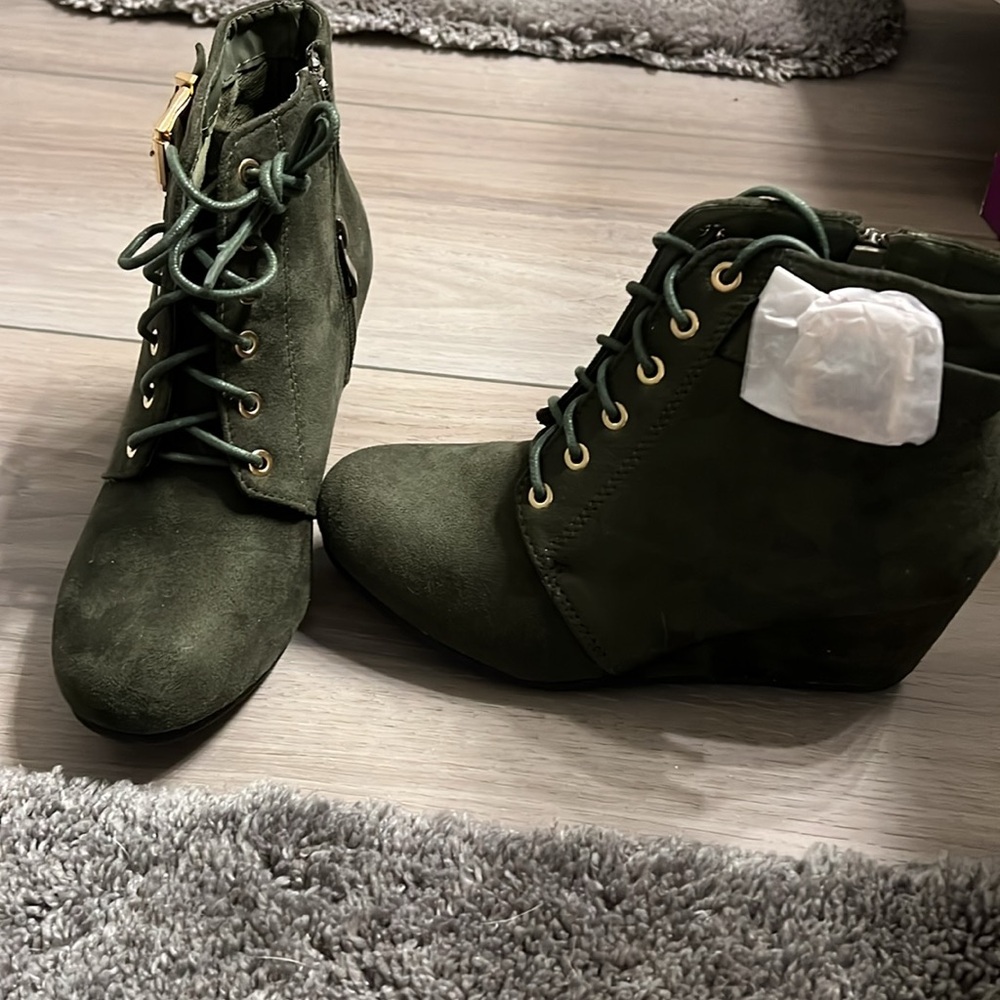 Green Lace-Up Ankle Boots